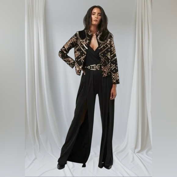 🆕Designer Embellished Jacket - Picture 10 of 16